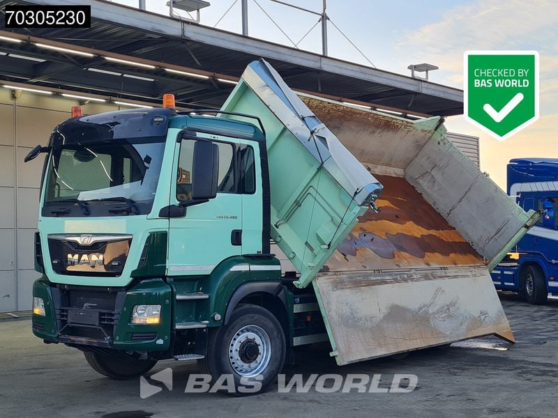 MAN TGS 26.480 6X6 13 m³ 2-way tipper Tarpaulin 6x6 Hydrodrive Big-Axle Euro 6 - Tipper: picture 1 MAN TGS 26.480 6X6 13 m³ 2-way tipper Tarpaulin 6x6 Hydrodrive Big-Axle Euro 6 - Tipper: picture 1