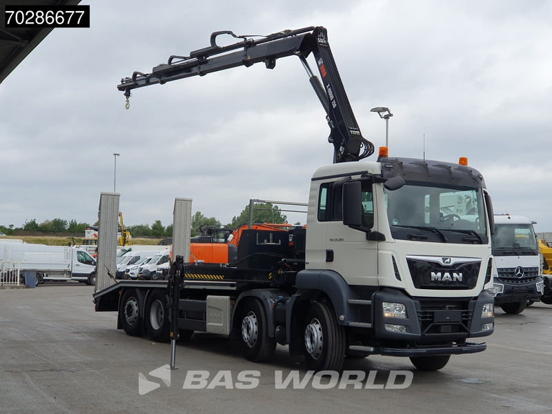 MAN TGS 35.360 8X2 HIAB X-Hiduo 158 BS-3 Crane Lift+lenkasche Machine transporter Euro 6 - Car transporter truck, Crane truck: picture 3 MAN TGS 35.360 8X2 HIAB X-Hiduo 158 BS-3 Crane Lift+lenkasche Machine transporter Euro 6 - Car transporter truck, Crane truck: picture 3