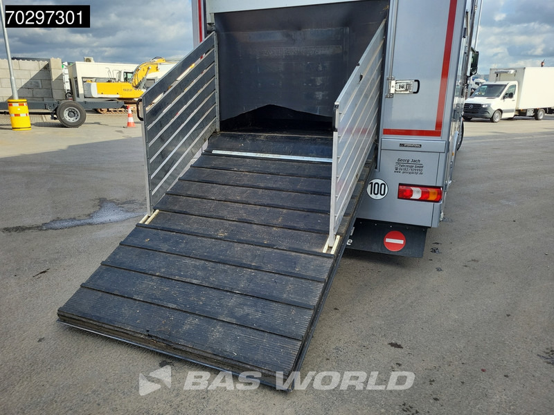 Horse truck Mercedes-Benz Actros 2551 6X2 Pferdetransport Horse truck + Living Standairco Navi ACC Automatic Euro 6: picture 19