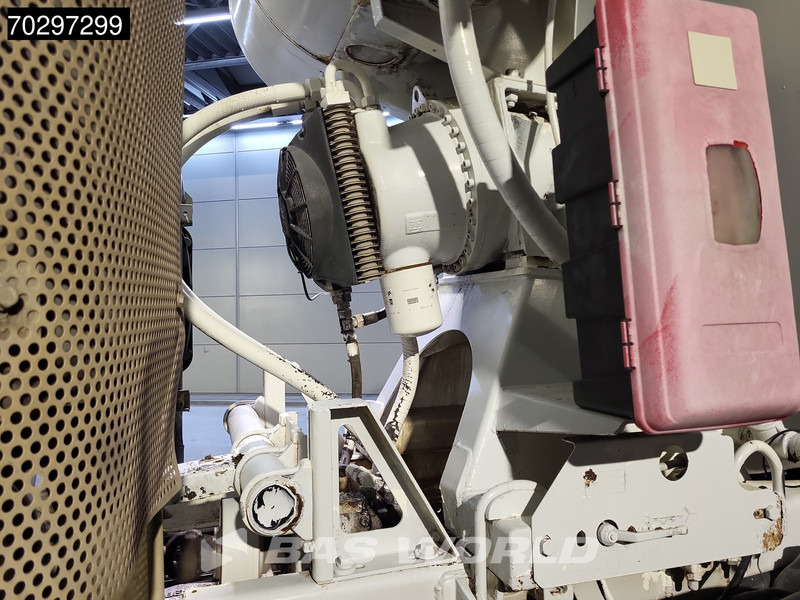Leasing of Mercedes-Benz Actros 3236 8X4 9m3 mixer Automatic Steelsuspension Euro 3 Mercedes-Benz Actros 3236 8X4 9m3 mixer Automatic Steelsuspension Euro 3: picture 13