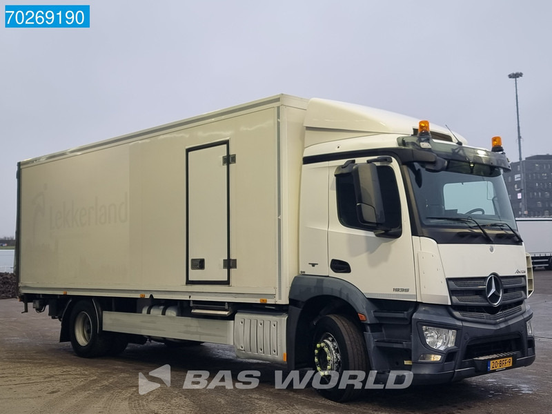 Mercedes-Benz Antos 1935 4X2 NL-Truck Frigoblock 2000kg Ladebordwand Euro 6 - Refrigerated truck: picture 3 Mercedes-Benz Antos 1935 4X2 NL-Truck Frigoblock 2000kg Ladebordwand Euro 6 - Refrigerated truck: picture 3