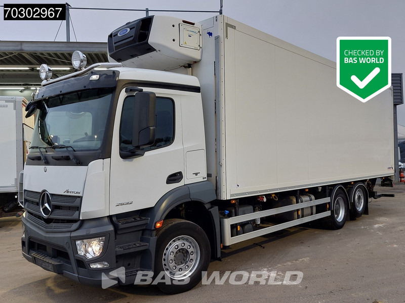 Mercedes-Benz Antos 2532 Antos 6X2 Carrier Supra 850 Nordic Automatic Euro 6 - Refrigerated truck: picture 1 Mercedes-Benz Antos 2532 Antos 6X2 Carrier Supra 850 Nordic Automatic Euro 6 - Refrigerated truck: picture 1