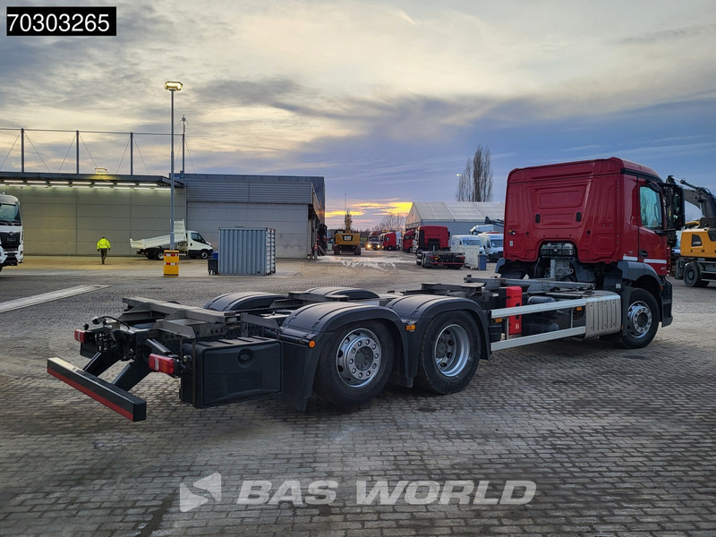 Container transporter/ Swap body truck Mercedes-Benz Antos 2533 Antos 6X2 BDF ADR Full Air Suspension Lift+Steering Axle Automatic Euro 6: picture 5 Container transporter/ Swap body truck Mercedes-Benz Antos 2533 Antos 6X2 BDF ADR Full Air Suspension Lift+Steering Axle Automatic Euro 6: picture 5