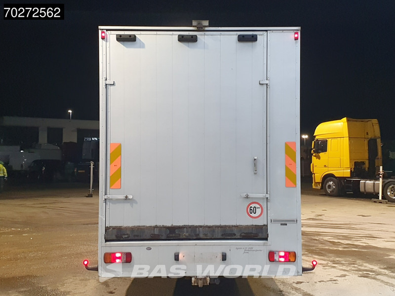 Mercedes-Benz Atego 1217 4X2 Horse truck 6 horses Manual Steelsuspension Euro 2 - Horse truck: picture 3 Mercedes-Benz Atego 1217 4X2 Horse truck 6 horses Manual Steelsuspension Euro 2 - Horse truck: picture 3