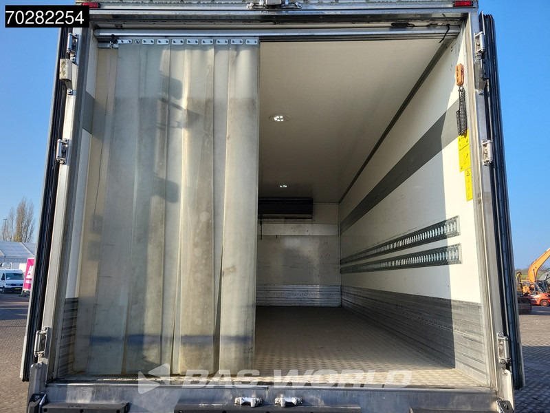 Leasing of Mercedes-Benz Atego 1324 4X2 13tonner Thermo King T-1200R Manual 1500kg Ladebordwand Euro 5 Mercedes-Benz Atego 1324 4X2 13tonner Thermo King T-1200R Manual 1500kg Ladebordwand Euro 5: picture 12