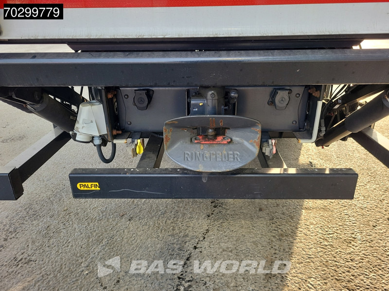 Box truck Mercedes-Benz Atego 1324 4X2 6-Cylinder Automatic Tailgate Euro 6: picture 16 Box truck Mercedes-Benz Atego 1324 4X2 6-Cylinder Automatic Tailgate Euro 6: picture 16