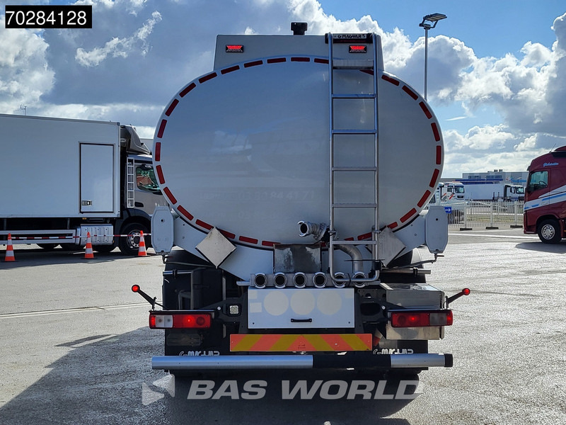 Tanker truck for transportation of fuel Renault Premium 380 4X4 4x4 14.000 Liter Fuel tanker 6 compartments ADR Hydrodrive Euro 5: picture 9 Tanker truck for transportation of fuel Renault Premium 380 4X4 4x4 14.000 Liter Fuel tanker 6 compartments ADR Hydrodrive Euro 5: picture 9