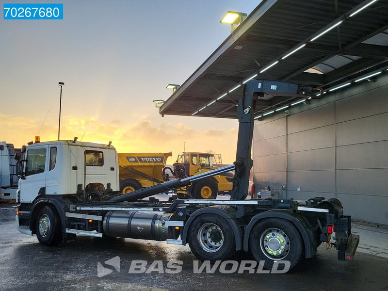 Scania P310 6X2 LNG! NL-Truck 21T Hiab XR21Z61 Retarder Lift-Lenkachse Euro 6 - Hook lift truck: picture 2 Scania P310 6X2 LNG! NL-Truck 21T Hiab XR21Z61 Retarder Lift-Lenkachse Euro 6 - Hook lift truck: picture 2