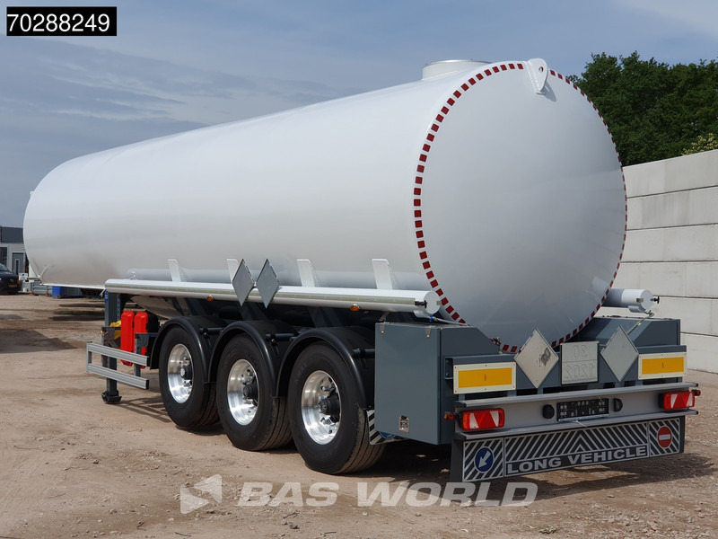 Tanker Solutions CLP-36/1 New! 36.000 L Fuel Tank Liftachse - Tanker semi-trailer: picture 2 Tanker Solutions CLP-36/1 New! 36.000 L Fuel Tank Liftachse - Tanker semi-trailer: picture 2