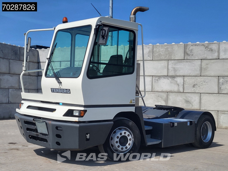 Terberg YT 182 4X2 NL-Truck Big-Axle Hebesattel Drumbrakes - Terminal tractor: picture 2 Terberg YT 182 4X2 NL-Truck Big-Axle Hebesattel Drumbrakes - Terminal tractor: picture 2