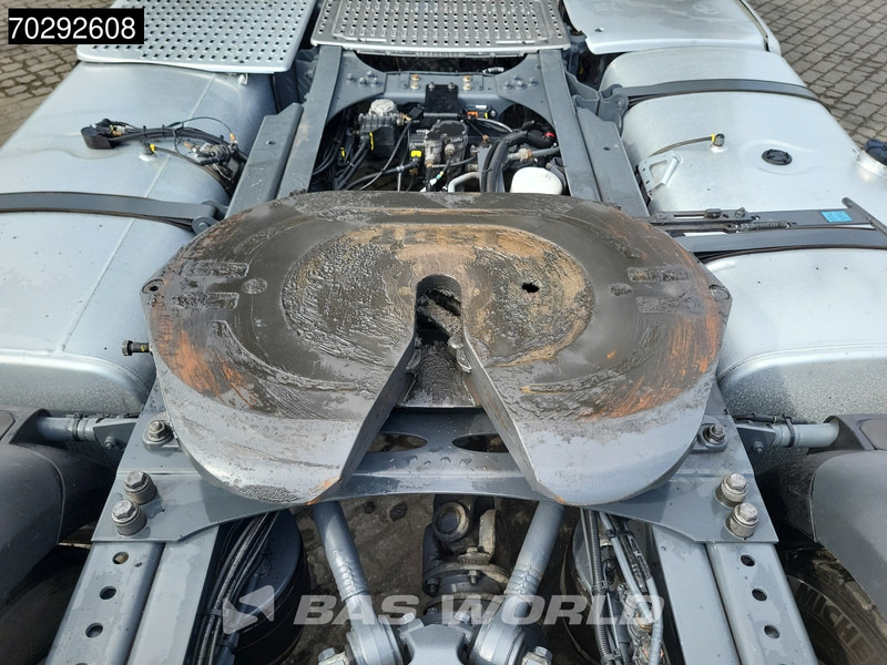 Tractor unit DAF XF 480 4X2 Mega Standklima 2xTanks ACC Euro 6: picture 12 Tractor unit DAF XF 480 4X2 Mega Standklima 2xTanks ACC Euro 6: picture 12