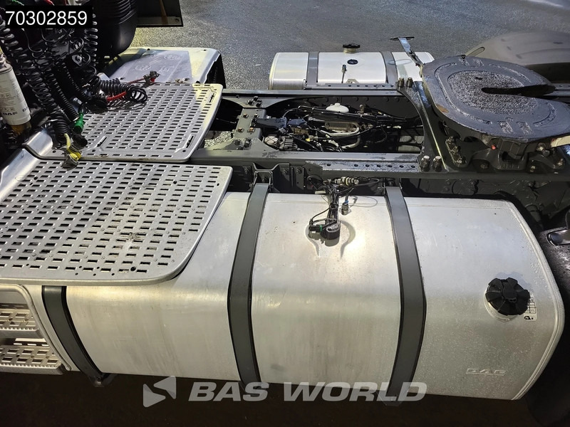 Tractor unit DAF XF 480 4X2 SSC 2xTanks: picture 12