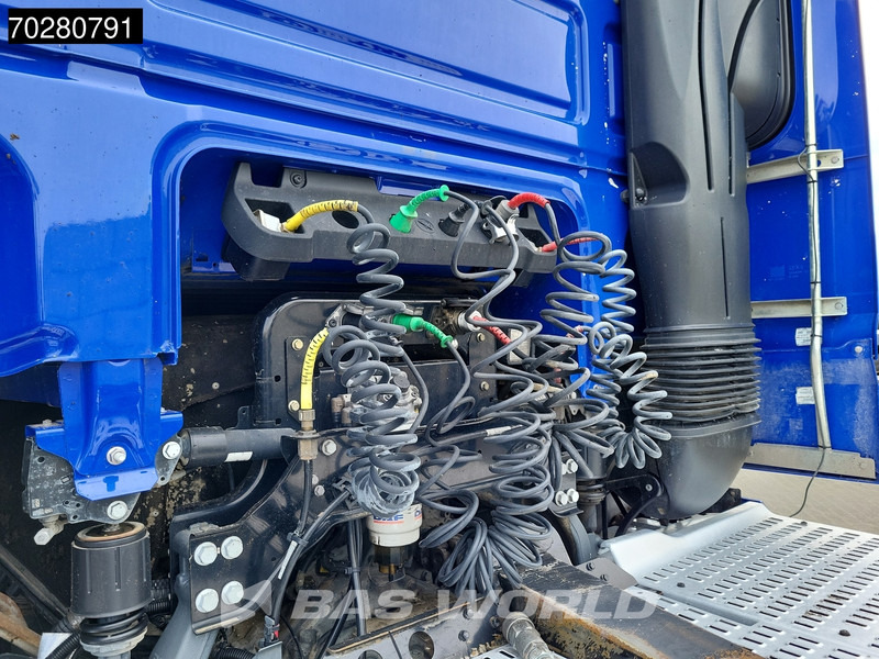 Tractor unit DAF XF 480 4X4 ComfortCab 4x4 PXP Hydrauliek ACC Euro 6: picture 12