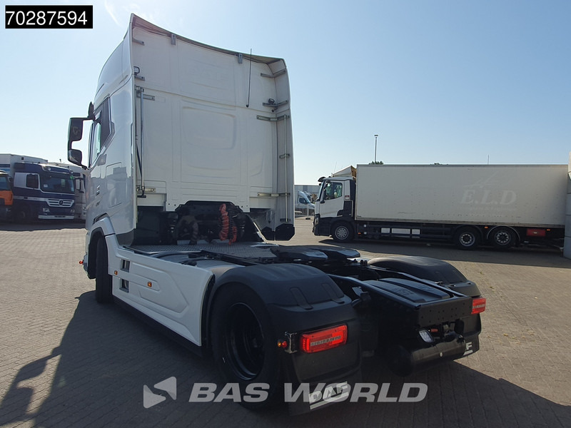 DAF XG+ 530 4X2 Retarder 2x Tanks Leder Standklima ACC LED - Tractor unit: picture 2 DAF XG+ 530 4X2 Retarder 2x Tanks Leder Standklima ACC LED - Tractor unit: picture 2