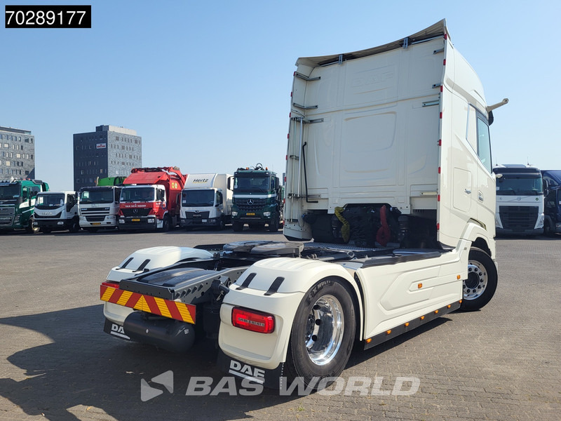 DAF XG+ 530 4X2 Retarder 2x Tanks Standklima Leather Alcoa's - Tractor unit: picture 5 DAF XG+ 530 4X2 Retarder 2x Tanks Standklima Leather Alcoa's - Tractor unit: picture 5