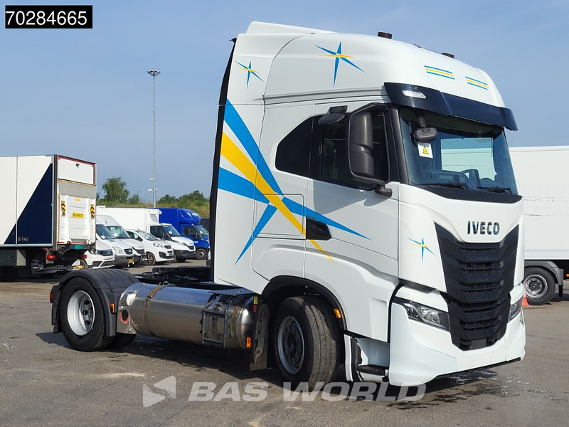 Iveco S-Way 460 4X2 LNG Retarder 2x Tanks Standklima LED ACC Navi - Tractor unit: picture 3 Iveco S-Way 460 4X2 LNG Retarder 2x Tanks Standklima LED ACC Navi - Tractor unit: picture 3
