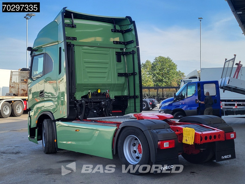Iveco S-Way 580 4X2 NEW! DynamicSteering Standklima Navi ACC LED Euro 6 - Tractor unit: picture 2 Iveco S-Way 580 4X2 NEW! DynamicSteering Standklima Navi ACC LED Euro 6 - Tractor unit: picture 2