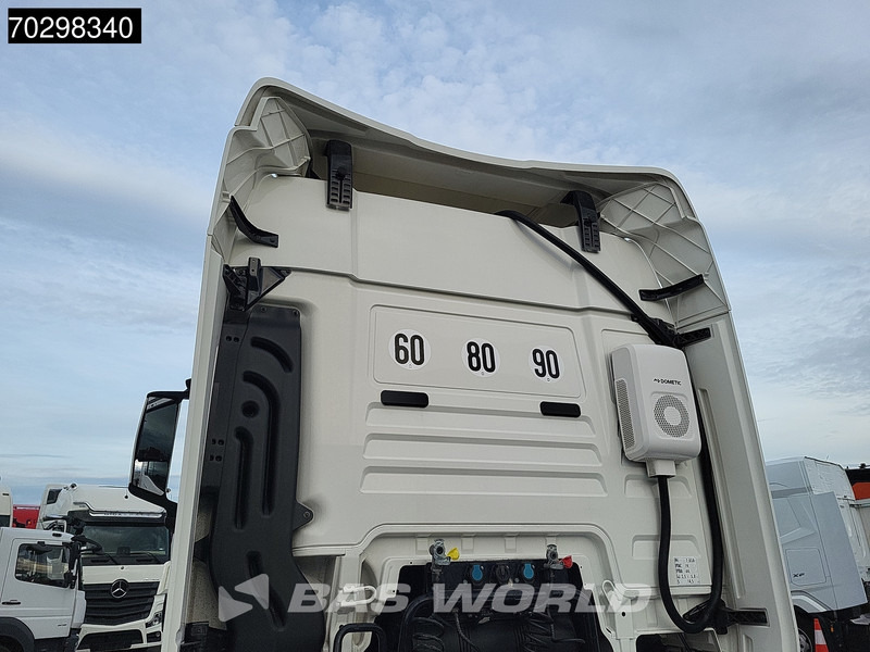 MAN TGX 18.470 4X2 GM Retarder 2xTanks Standklima Euro 6 - Tractor unit: picture 5 MAN TGX 18.470 4X2 GM Retarder 2xTanks Standklima Euro 6 - Tractor unit: picture 5