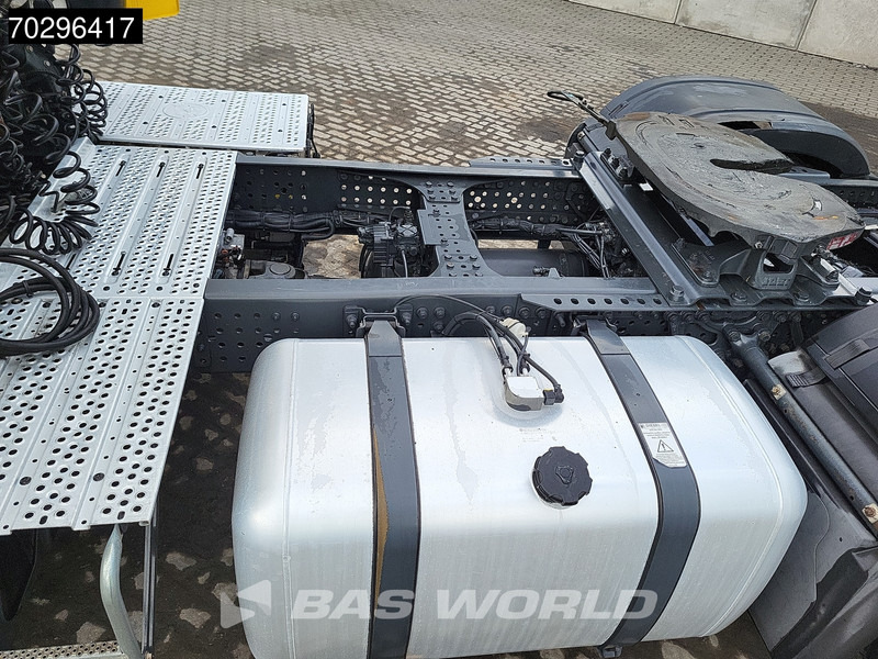 Mercedes-Benz Actros 1843 4X2 StreamSpace - Tractor unit: picture 2 Mercedes-Benz Actros 1843 4X2 StreamSpace - Tractor unit: picture 2