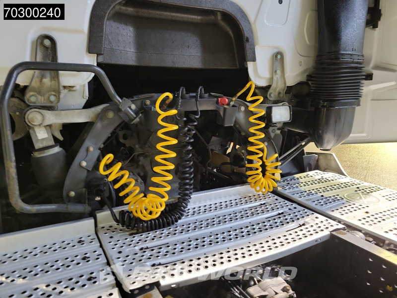 Tractor unit Mercedes-Benz Actros 1845 4X2 StreamSpace Euro 6: picture 11 Tractor unit Mercedes-Benz Actros 1845 4X2 StreamSpace Euro 6: picture 11