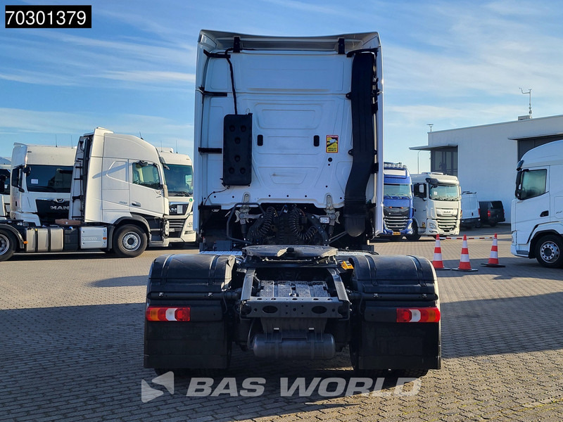 Mercedes-Benz Actros 1845 Actros 4X2 BigSpace 2x Tanks - Tractor unit: picture 3 Mercedes-Benz Actros 1845 Actros 4X2 BigSpace 2x Tanks - Tractor unit: picture 3
