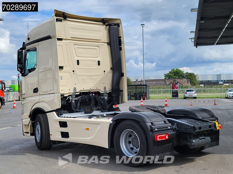 Mercedes-Benz Actros 1848 4X2 BigSpace Retarder Standklima PPC Navi ACC LED - Tractor unit: picture 2 Mercedes-Benz Actros 1848 4X2 BigSpace Retarder Standklima PPC Navi ACC LED - Tractor unit: picture 2