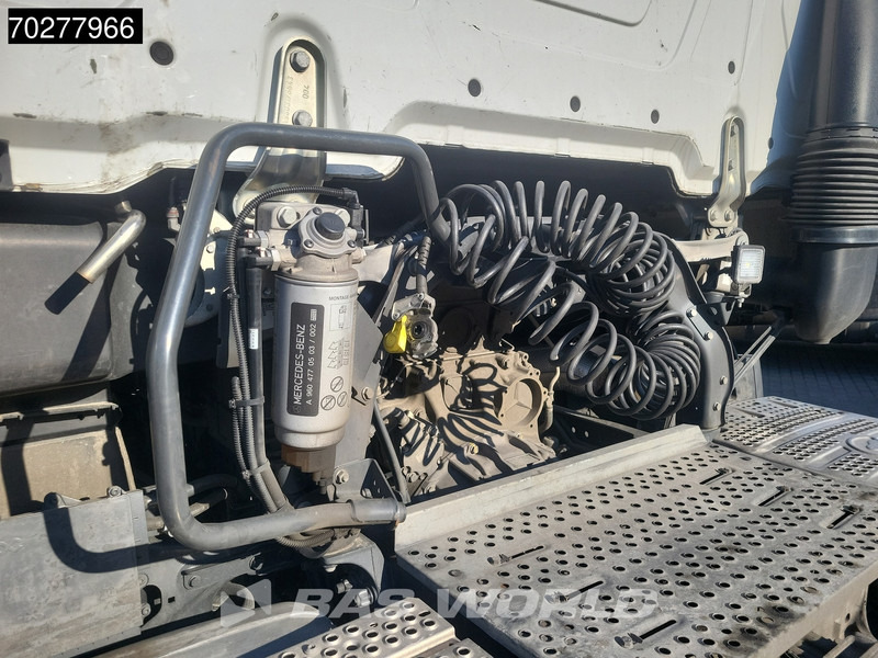 Mercedes-Benz Actros 1851 Actros 4X2 BigSpace 2x Tanks - Tractor unit: picture 3 Mercedes-Benz Actros 1851 Actros 4X2 BigSpace 2x Tanks - Tractor unit: picture 3