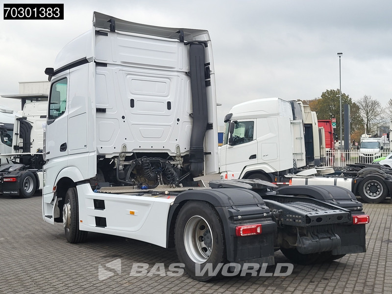Mercedes-Benz Actros 1863 Actros 4X2 BigSpace Retarder 2x Tanks - Tractor unit: picture 2 Mercedes-Benz Actros 1863 Actros 4X2 BigSpace Retarder 2x Tanks - Tractor unit: picture 2