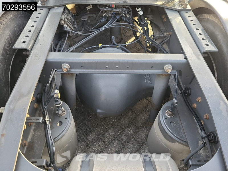 Tractor unit Renault T 480 4X2 HSC 2x Tanks: picture 15