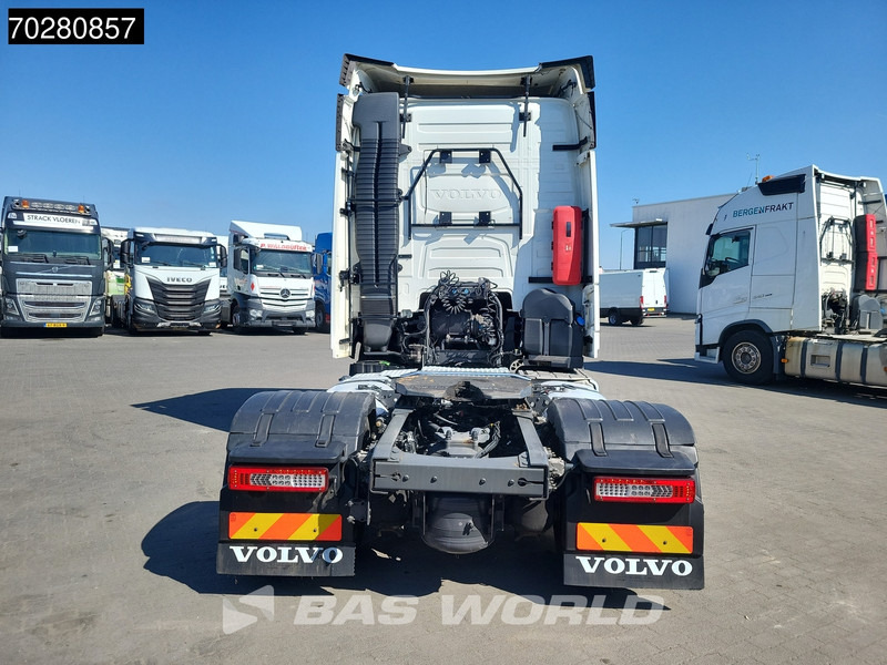 Volvo FH 500 4X2 Mega VEB+ 2x Tanks I-ParkCool Navi Xenon - Tractor unit: picture 3 Volvo FH 500 4X2 Mega VEB+ 2x Tanks I-ParkCool Navi Xenon - Tractor unit: picture 3