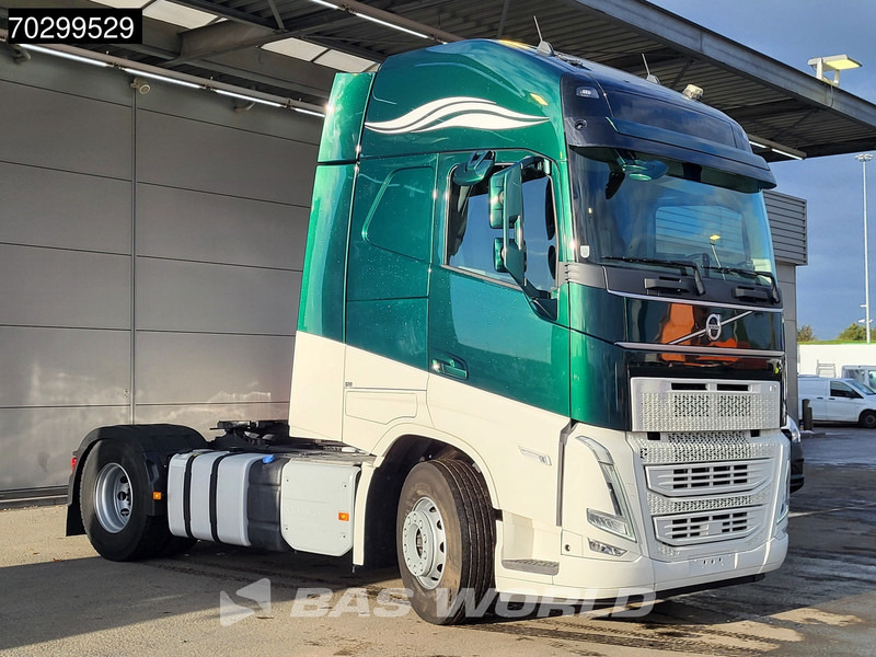 Volvo FH 500 4X2 XL VEB+ ADR TC I-ParkCool 2xTanks Navi LED ACC Euro 6 - Tractor unit: picture 3 Volvo FH 500 4X2 XL VEB+ ADR TC I-ParkCool 2xTanks Navi LED ACC Euro 6 - Tractor unit: picture 3