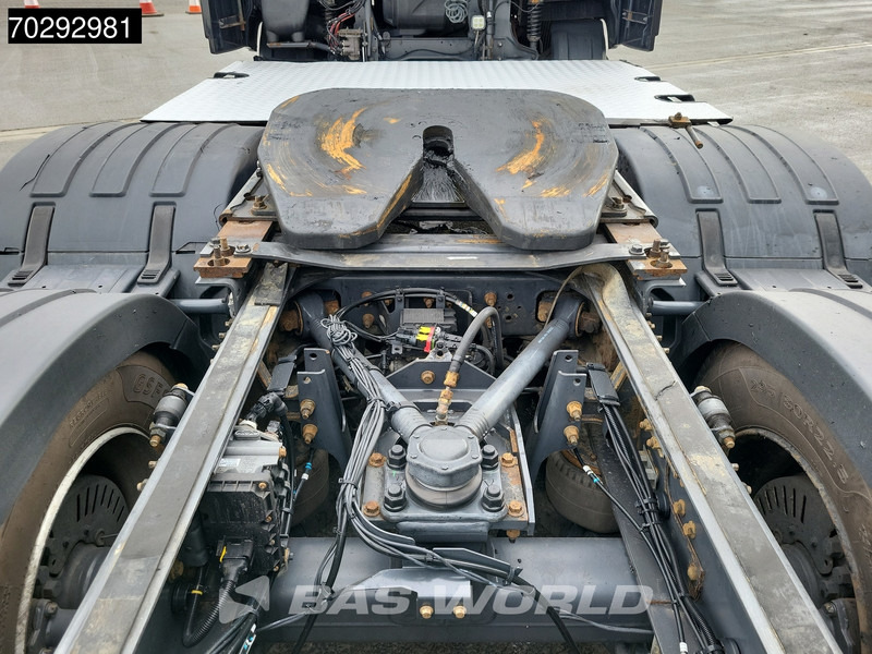 Leasing of Volvo FH16 750 6X2 NL-Truck APK 07-2026! Full-Air Retarder VEB+ Big-Axle 2x Tanks Liftachse Xenon Euro 6 Volvo FH16 750 6X2 NL-Truck APK 07-2026! Full-Air Retarder VEB+ Big-Axle 2x Tanks Liftachse Xenon Euro 6: picture 7 Leasing of Volvo FH16 750 6X2 NL-Truck APK 07-2026! Full-Air Retarder VEB+ Big-Axle 2x Tanks Liftachse Xenon Euro 6 Volvo FH16 750 6X2 NL-Truck APK 07-2026! Full-Air Retarder VEB+ Big-Axle 2x Tanks Liftachse Xenon Euro 6: picture 7