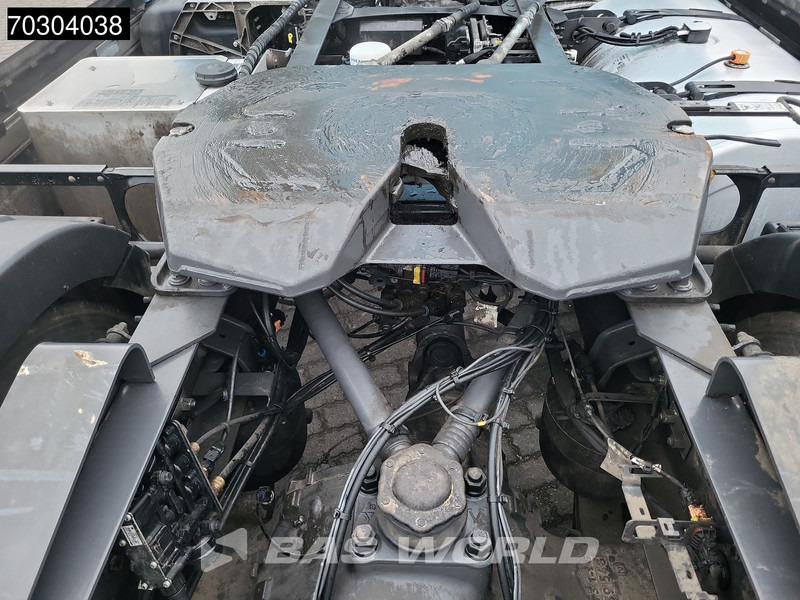 Tractor unit Volvo FM 460 4X2 VEB Hydraulik LED Alcoa's: picture 15 Tractor unit Volvo FM 460 4X2 VEB Hydraulik LED Alcoa's: picture 15