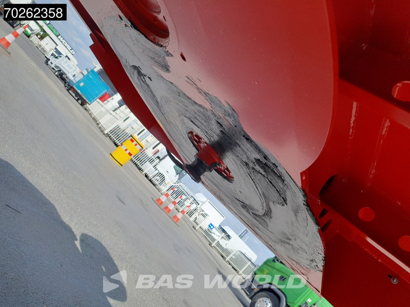 New Low loader semi-trailer Vega STANDARD LOWBED 2 axles Lift + 2xLenkachse Hydraulic Ramps: picture 16