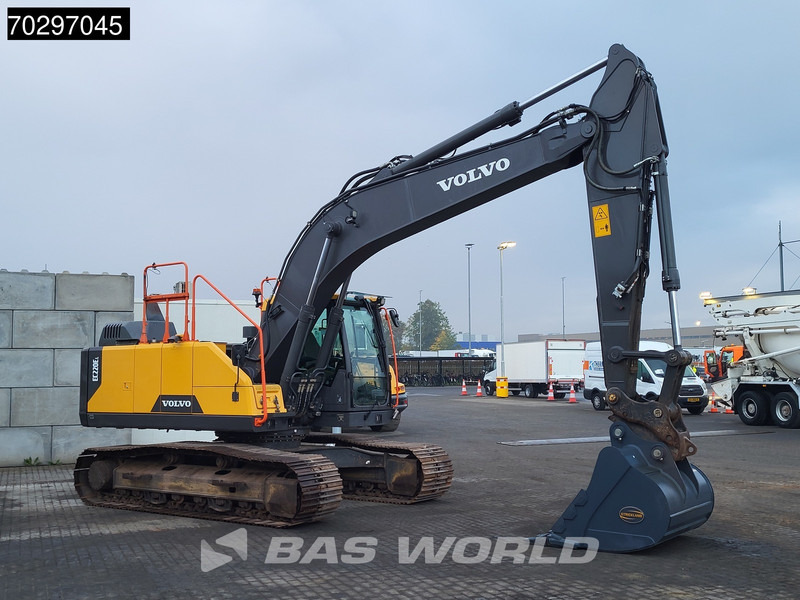 Crawler excavator Volvo EC220 E L: picture 8