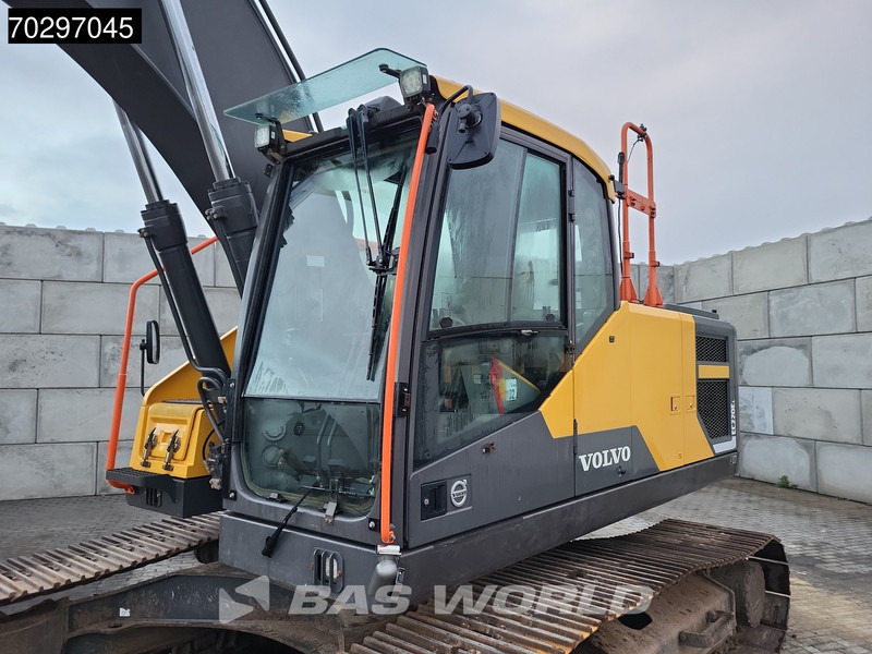 Crawler excavator Volvo EC220 E L: picture 18