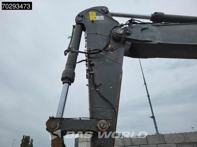 Crawler excavator Volvo EC700 C L: picture 10
