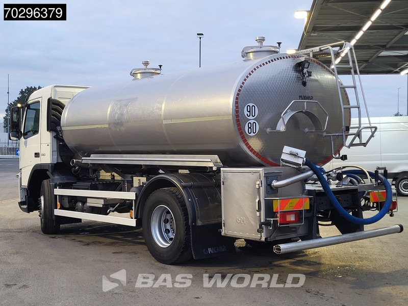 Volvo FM 330 4X2 11.500ltr Silo 2 compartments Stainless steel Automatic Xenon Navi Euro 5 - Tanker truck: picture 2 Volvo FM 330 4X2 11.500ltr Silo 2 compartments Stainless steel Automatic Xenon Navi Euro 5 - Tanker truck: picture 2
