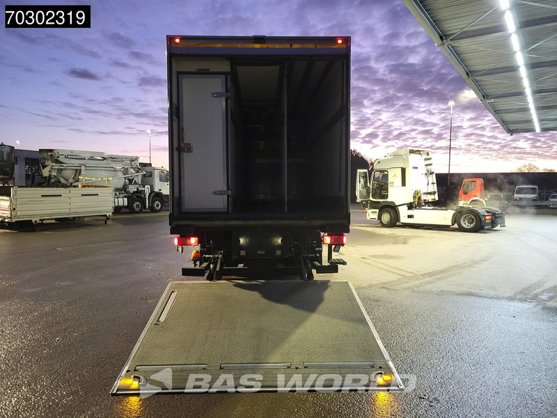 Volvo FM 330 6X2 Frigoblock FK25SL 2000kg Ladebordwand Lift+Steering Axle Euro 6 - Refrigerated truck: picture 5 Volvo FM 330 6X2 Frigoblock FK25SL 2000kg Ladebordwand Lift+Steering Axle Euro 6 - Refrigerated truck: picture 5