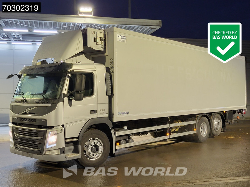 Volvo FM 330 6X2 Frigoblock FK25SL 2000kg Ladebordwand Lift+Steering Axle Euro 6 - Refrigerated truck: picture 1 Volvo FM 330 6X2 Frigoblock FK25SL 2000kg Ladebordwand Lift+Steering Axle Euro 6 - Refrigerated truck: picture 1