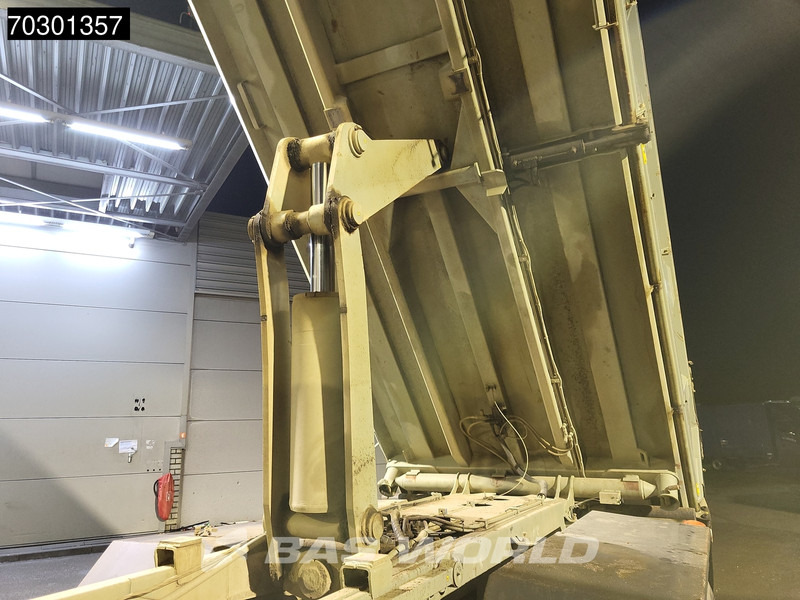 Leasing of Volvo FMX 450 8X4 15m3 2-way tipper steel suspension Big-Axle Euro 6 Volvo FMX 450 8X4 15m3 2-way tipper steel suspension Big-Axle Euro 6: picture 16 Leasing of Volvo FMX 450 8X4 15m3 2-way tipper steel suspension Big-Axle Euro 6 Volvo FMX 450 8X4 15m3 2-way tipper steel suspension Big-Axle Euro 6: picture 16