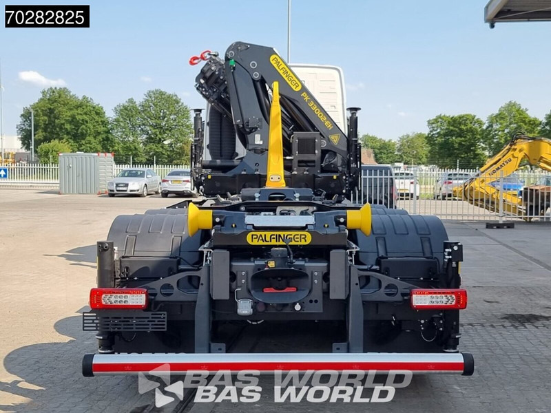 Volvo FMX 500 8X4 NEW! Palfinger PK33002 Crane + PHT22SLD5 Hooklift Lift-Steerign Axle - Hook lift truck, Crane truck: picture 3 Volvo FMX 500 8X4 NEW! Palfinger PK33002 Crane + PHT22SLD5 Hooklift Lift-Steerign Axle - Hook lift truck, Crane truck: picture 3