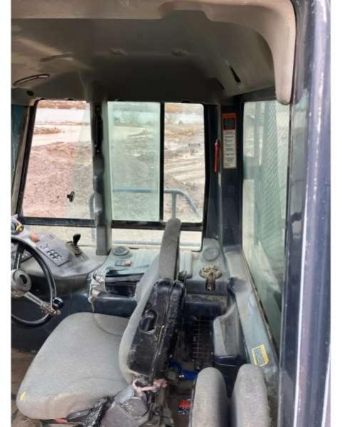Articulated dump truck Bell B40D 6X6: picture 9 Articulated dump truck Bell B40D 6X6: picture 9
