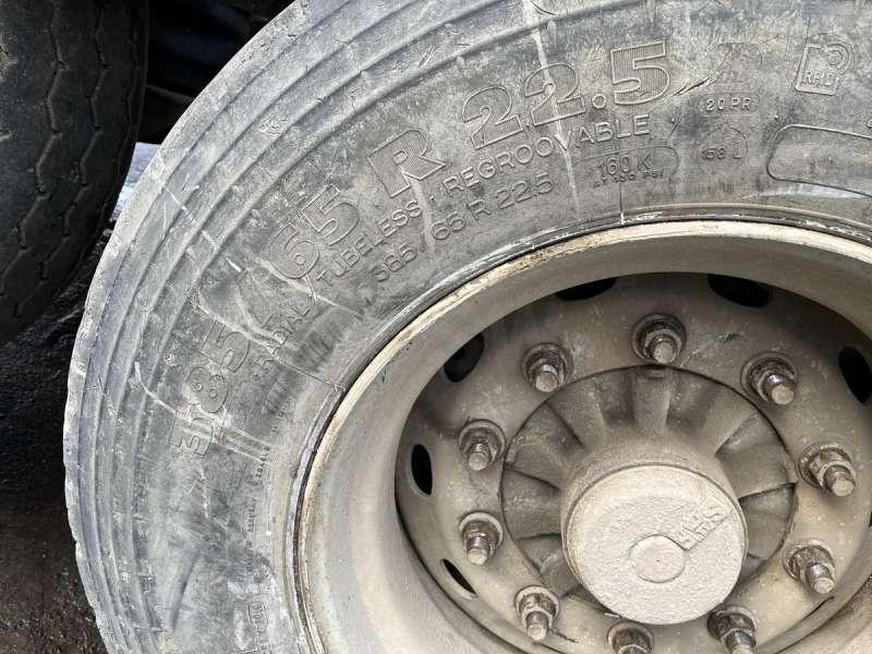 Tipper semi-trailer Benalu 3 ESSIEUX: picture 27 Tipper semi-trailer Benalu 3 ESSIEUX: picture 27