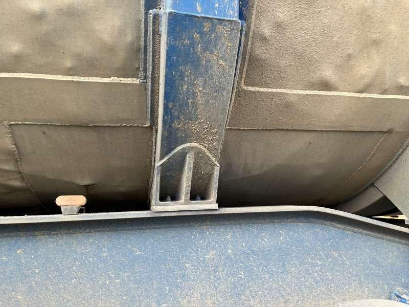 Tipper semi-trailer Benalu 3 ESSIEUX: picture 32 Tipper semi-trailer Benalu 3 ESSIEUX: picture 32