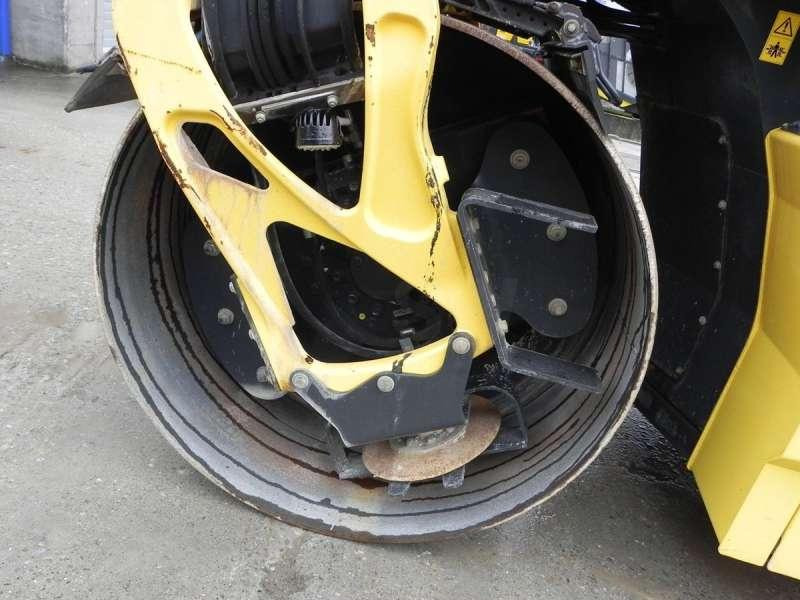 Bomag Compacteur Tandem / Double Billes BW174AP-4 AM II - Road roller: picture 5 Bomag Compacteur Tandem / Double Billes BW174AP-4 AM II - Road roller: picture 5