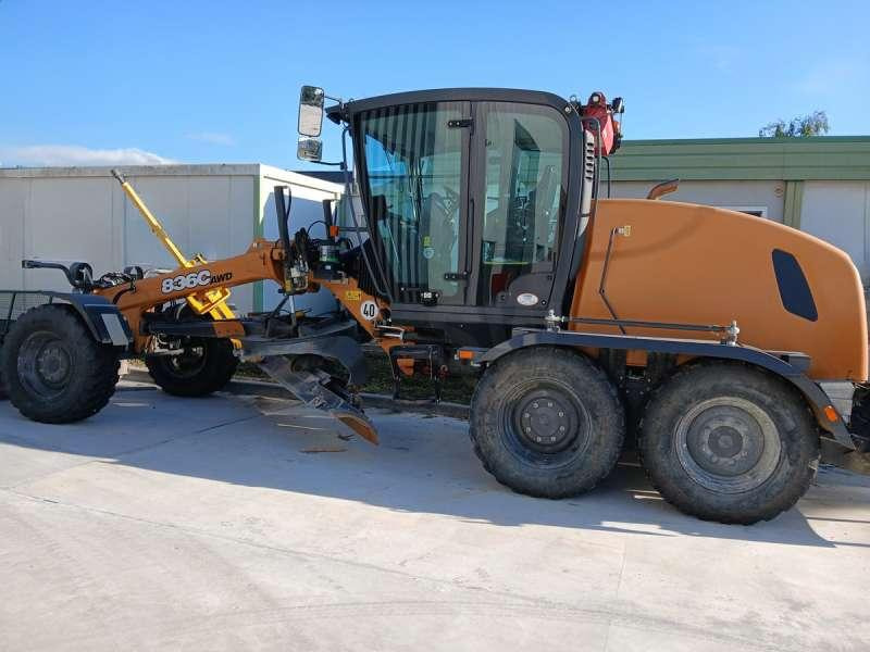 Case 836C AWD  EQUIPEE 3D - Grader: picture 3 Case 836C AWD  EQUIPEE 3D - Grader: picture 3