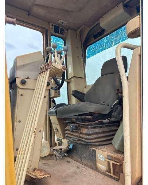 Grader Caterpillar 140H: picture 8