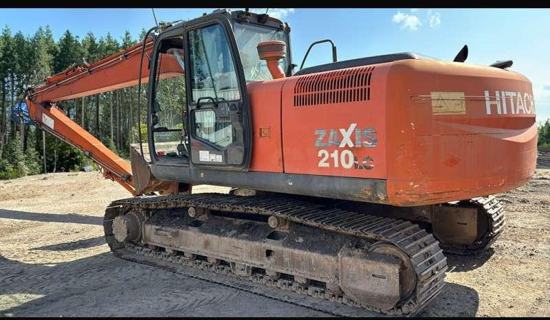 Hitachi ZX210LC-3 - Material handler: picture 3 Hitachi ZX210LC-3 - Material handler: picture 3