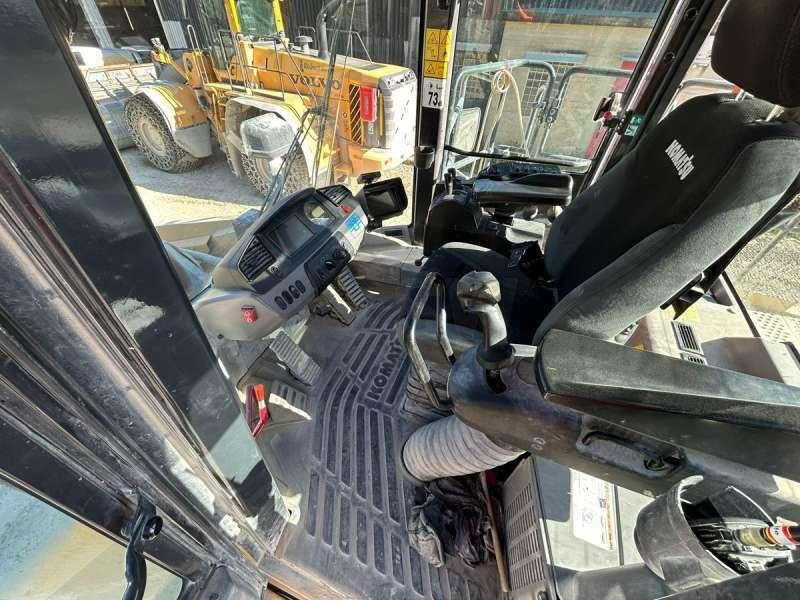 Wheel loader Komatsu WA600-8E0: picture 18